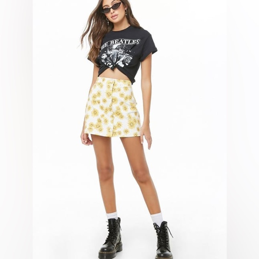 Cottagecore Forever 21 Sunflower Mini Skirt 🌻 Soft Girl Vibes – Size S / Y2K